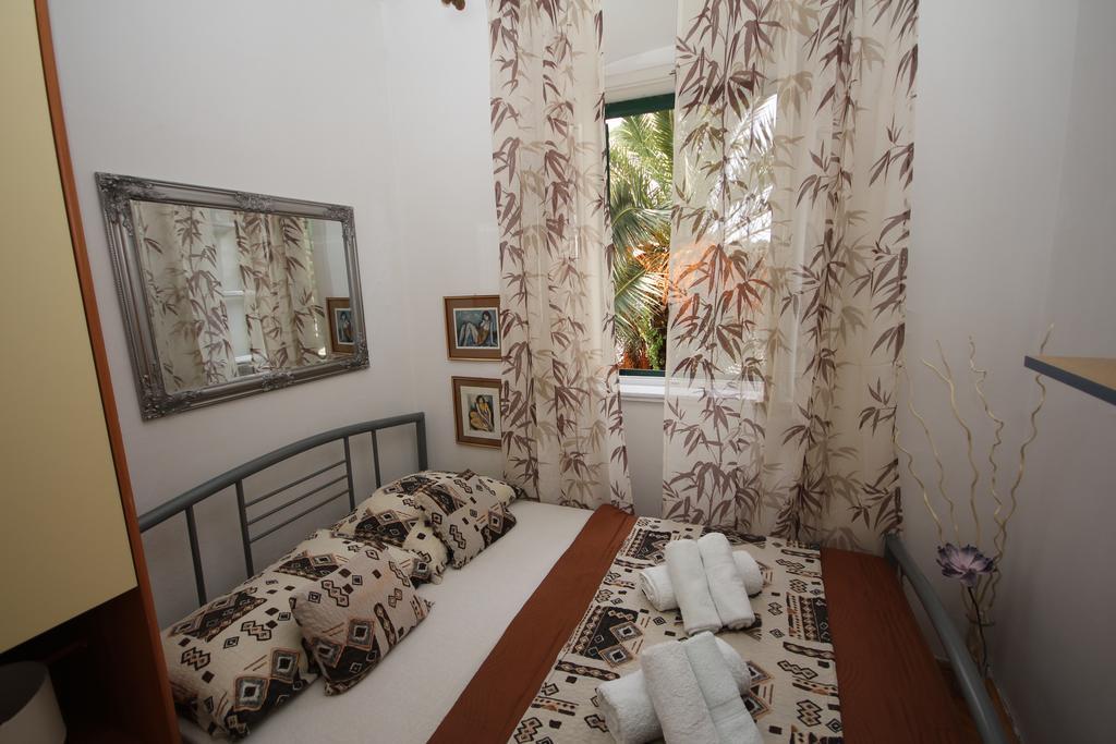 Apartment Adriatica City Makarska Bagian luar foto